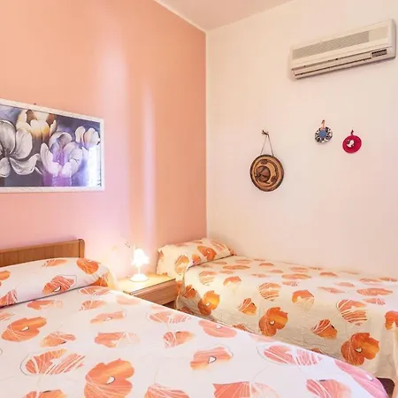 Violetta - Salento Reservation